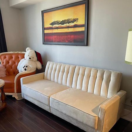 Luxury Condo With Cn Tower View Toronto Ngoại thất bức ảnh