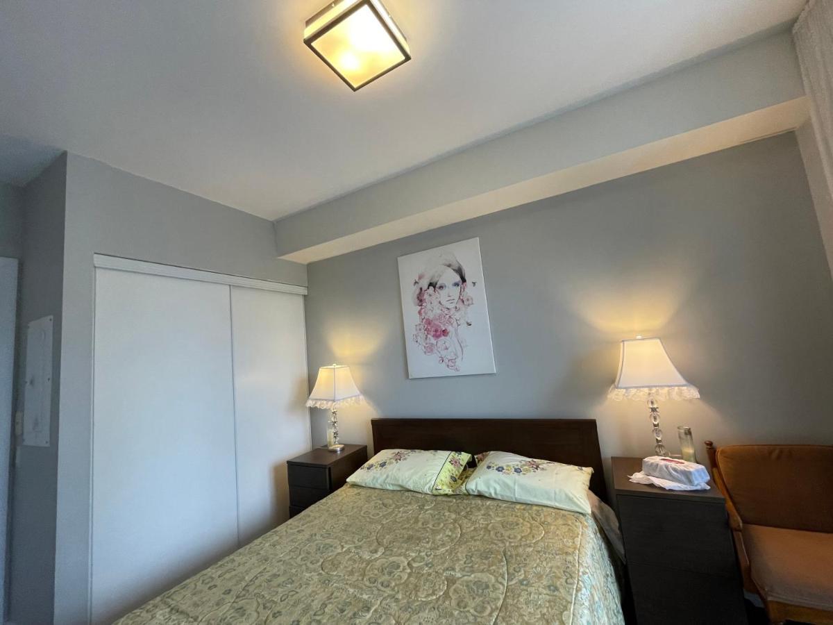 Luxury Condo With Cn Tower View Toronto Ngoại thất bức ảnh