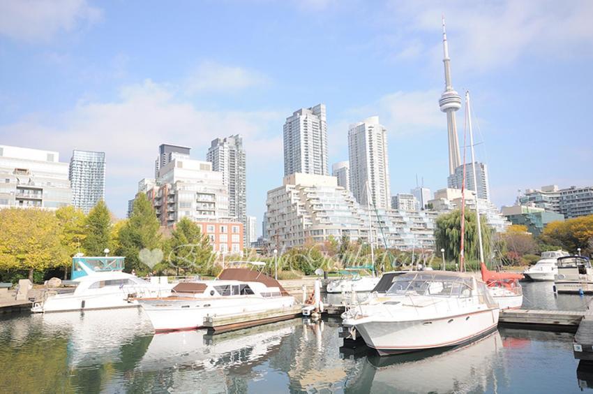 Luxury Condo With Cn Tower View Toronto Ngoại thất bức ảnh